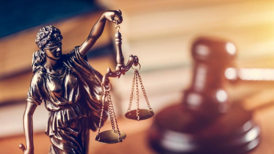 Правната комисия гласува да бъде спряна процедурата за избор на главен прокурор