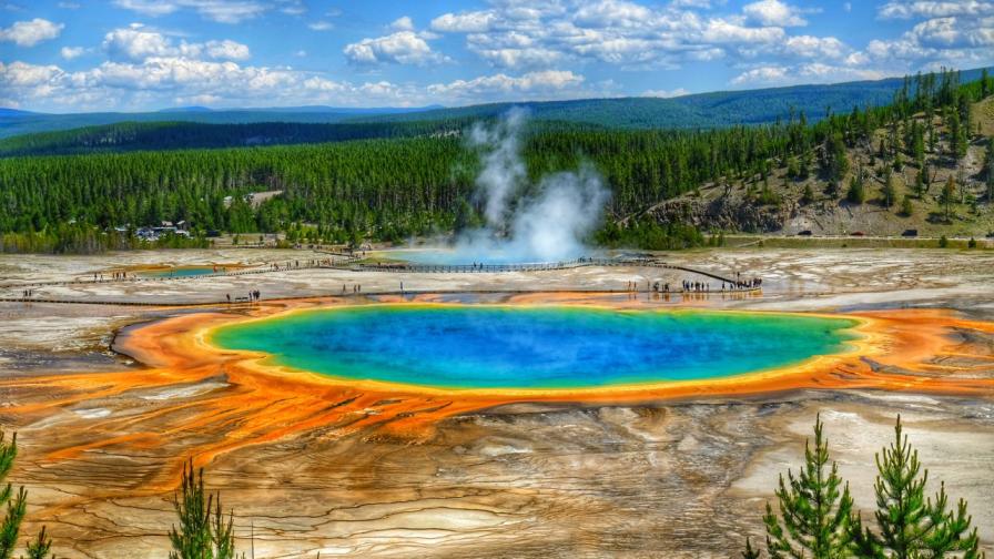 Свръхгорещата вода в Йелоустоун може да крие тайните на първото дишане на Земята