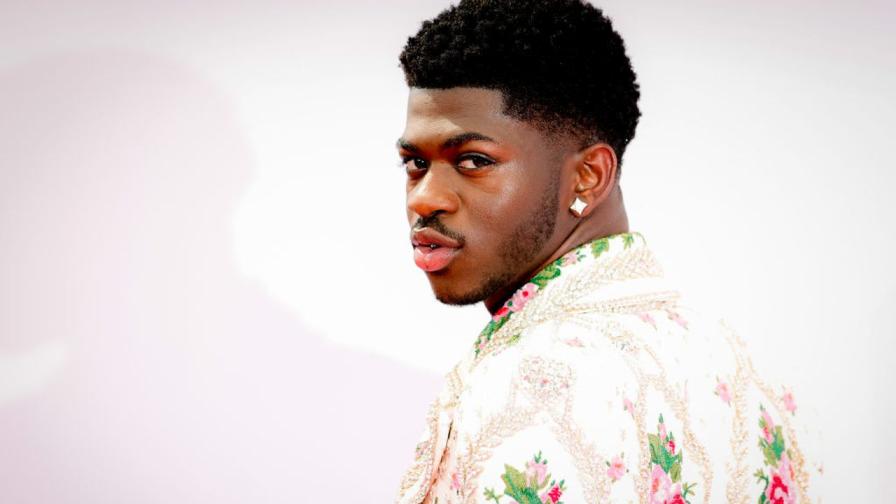 Lil Nas X в болница с частична парализа на лицето
